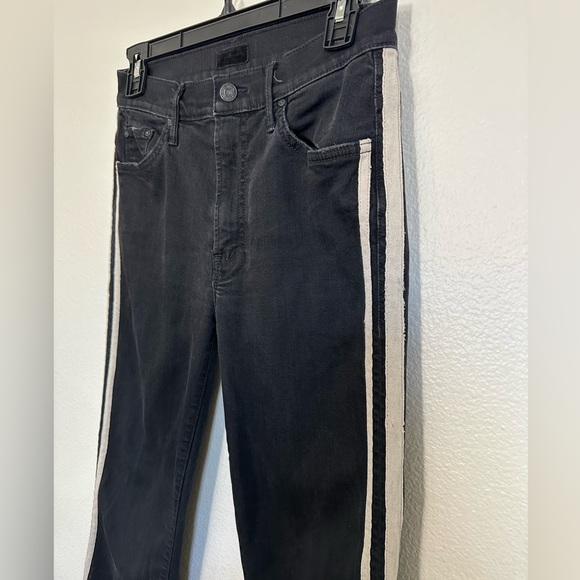 MOTHER Black Cropped Ankle Jeans with cream colored Stripes. Size 25 - Picture 7 of 10